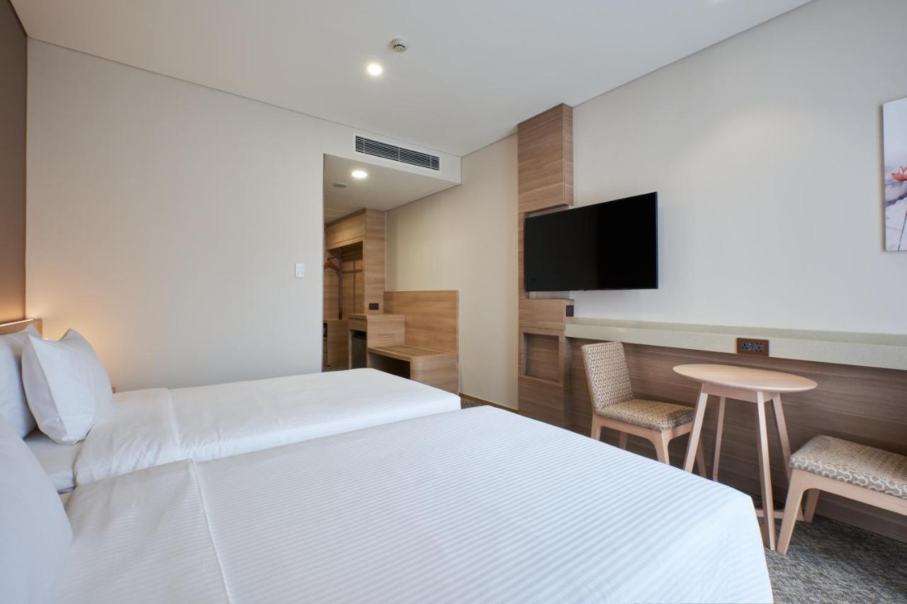 Hotel Sotetsu Grand Fresa Saigon 相鉄グランドフレッサ サイゴン Ho-Chi-Minh-Stadt Exterior foto